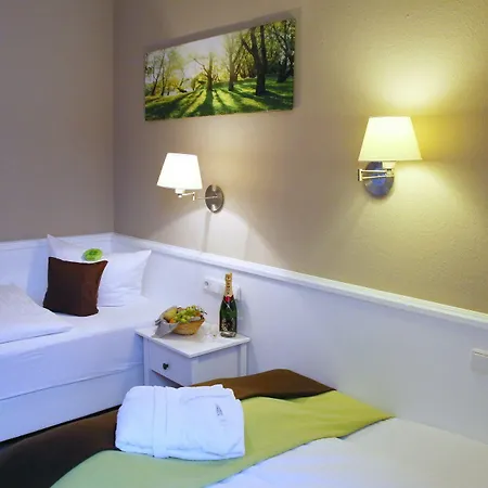 Hotel Waldhotel Wilhelmshoehe 3*