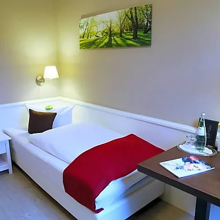Waldhotel Wilhelmshoehe 3*