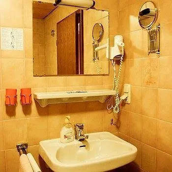 Hotell Waldhotel Wilhelmshöhe 3*