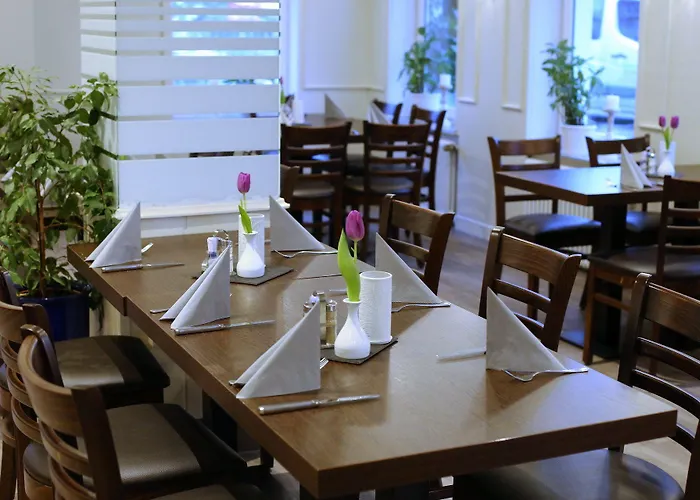 Отель Waldhotel Wilhelmshoehe